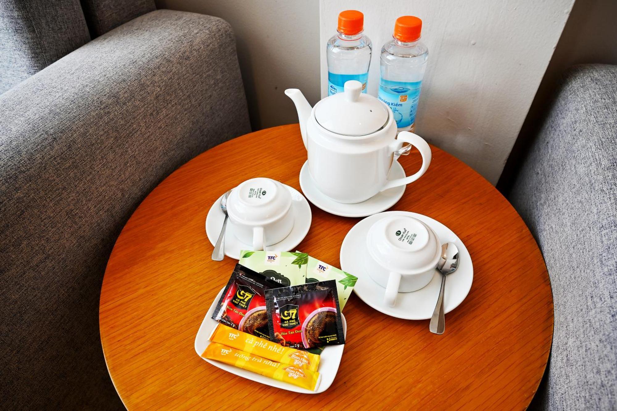 Ttc Hotel Deluxe Airport Хошимін Екстер'єр фото